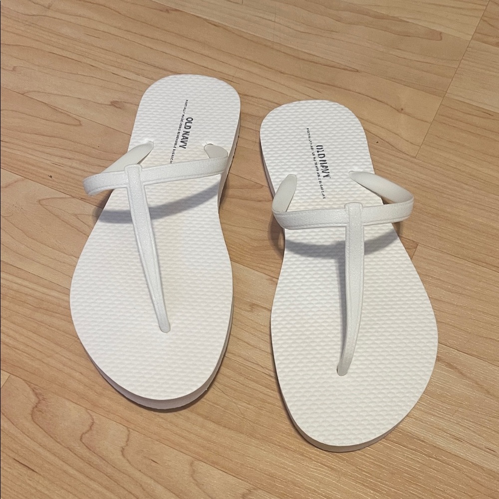 Old Navy Classic White Sandals